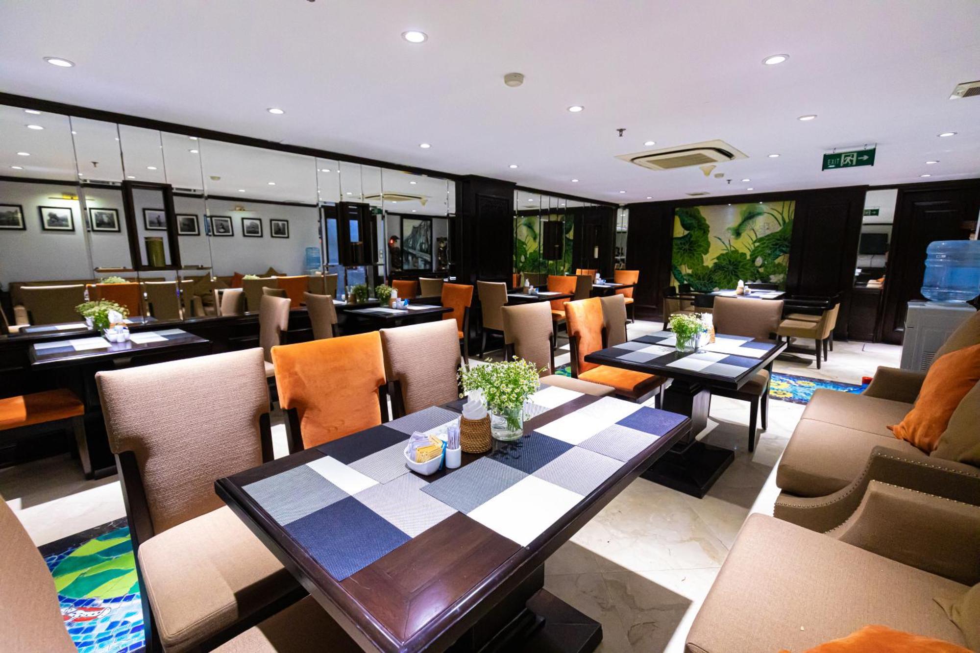 Golden Lotus Luxury Hotel Hanói Exterior foto